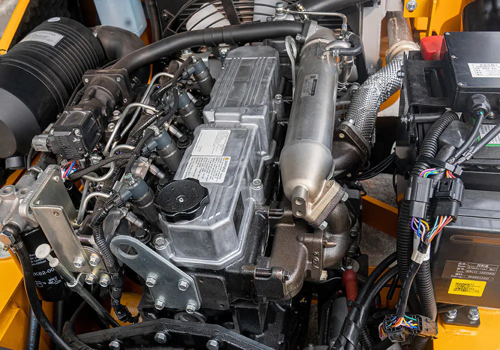 Xe-nang-dau-diesel-un-3-5-tan-fd35-f-series 3